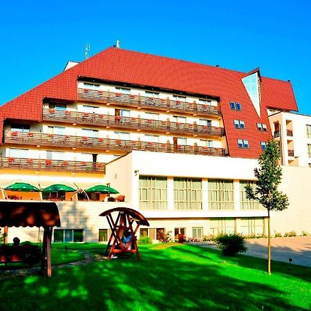 Hotel Clermont Covasna Zewnętrze zdjęcie