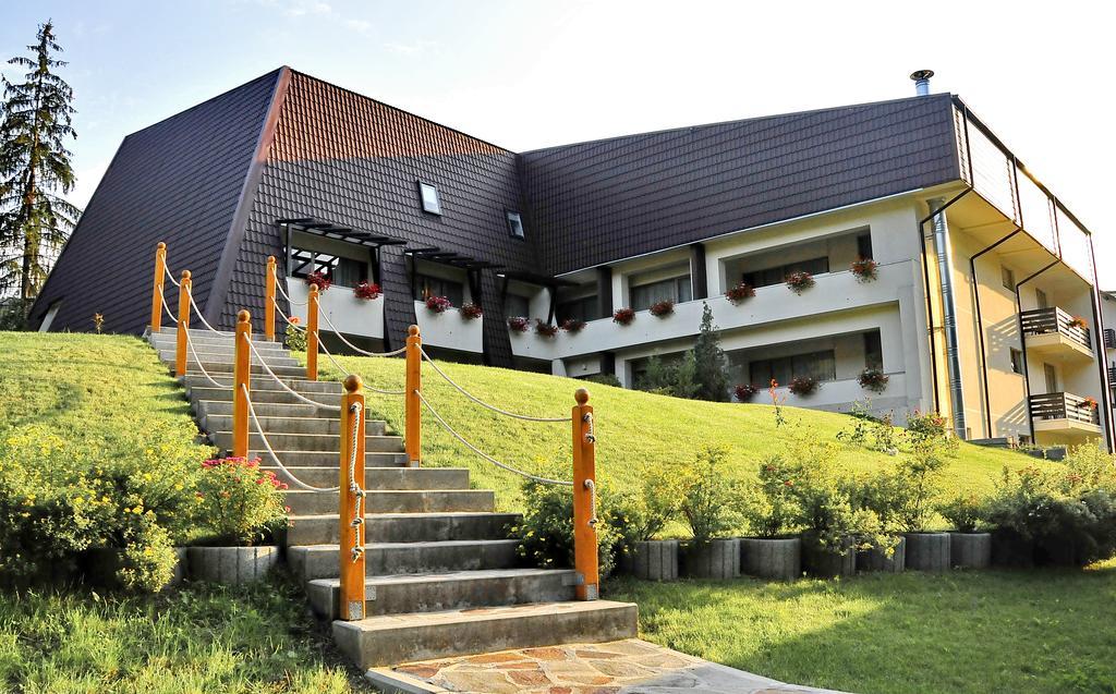 Hotel Clermont Covasna Zewnętrze zdjęcie